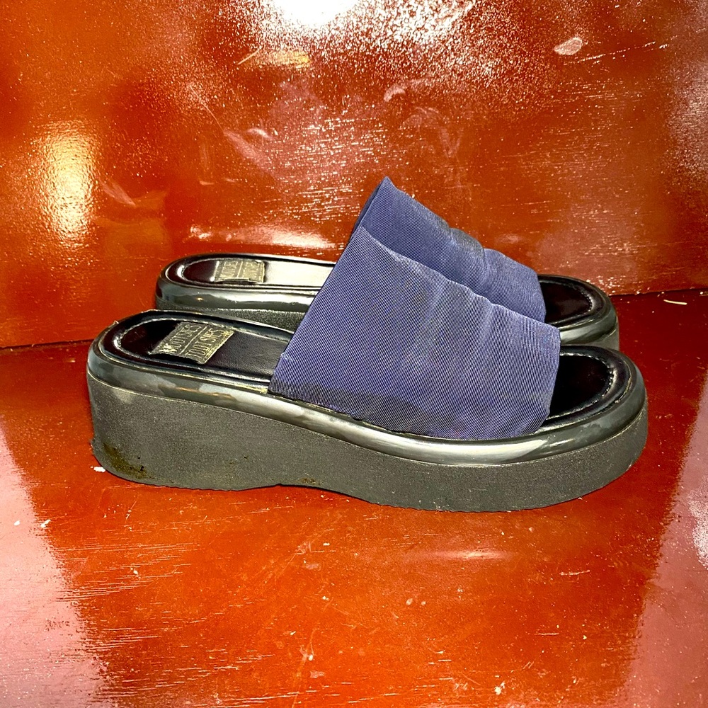 Vtg Y2K Mootsies Tootsies Chunky
Platform Slinky Sandals Black Size 9